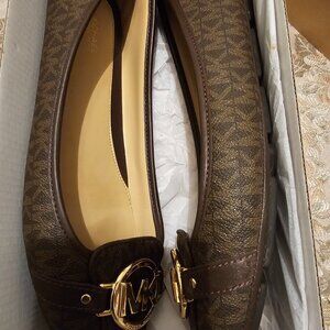 Micheal kors Shoes